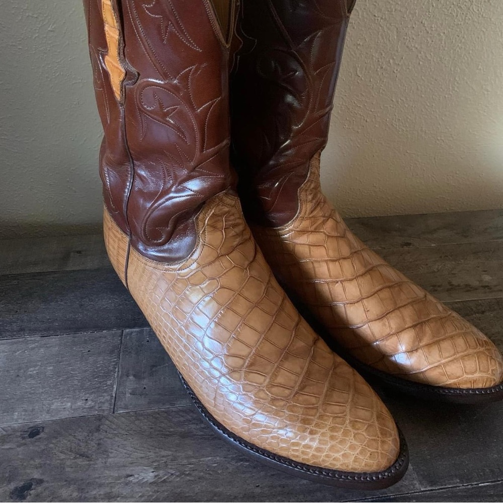 Lucchese Classic American Alligator Bias Cut